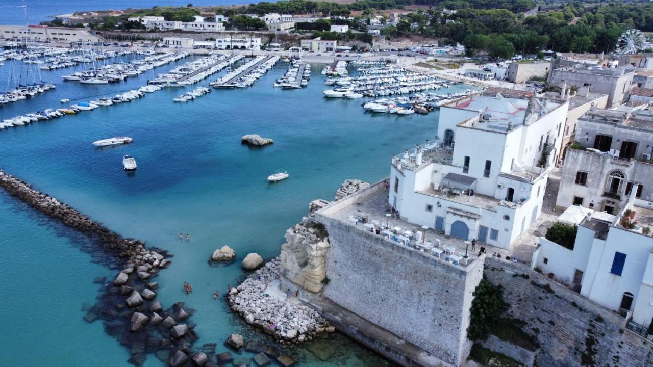 Graziosa Soluzione Indipendente Nel Cuore Del Centro Storico Otranto Exterior foto